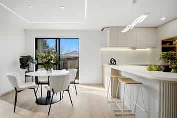 Lot 4/10 Tusac Place, Totara Vale