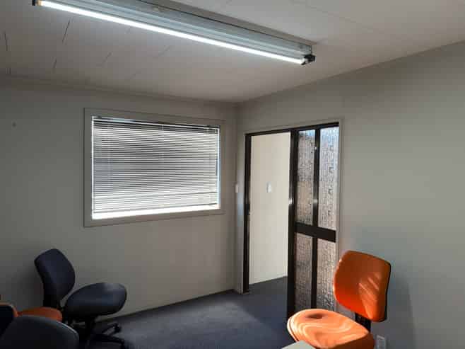 Industrial Premises With Large Yard Option