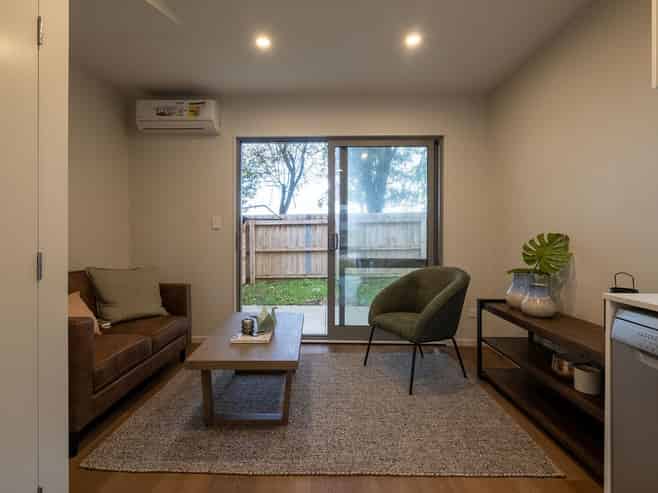 95 Te Ara Wai, Mangere East