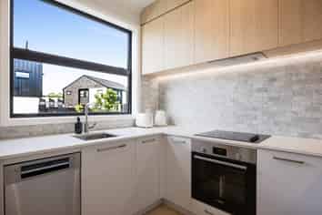 9 Oneills Road, Swanson