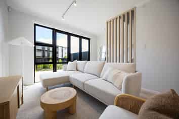 9 Oneills Road, Swanson