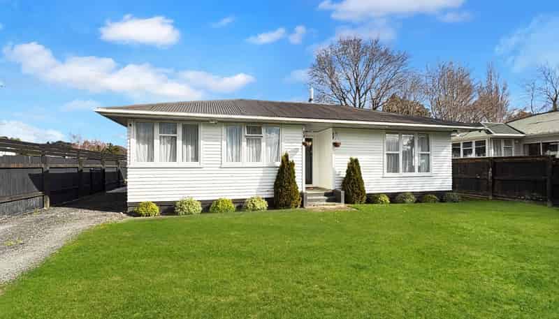 34 Edward Street, Pahiatua