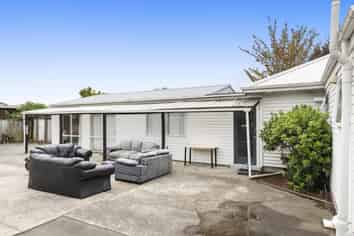 150 Main South Rd, Sockburn