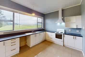 71 Cameron Road West, Westmere