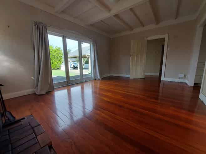19 Hazel Ave, Sandringham