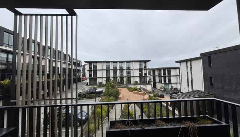 207/21 Pennant St, Long Bay