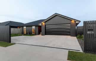 120 Churcher Street, Feilding
