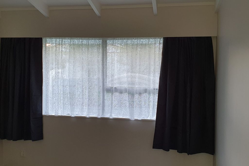 WORKSOP ROAD - 2-BDRMS - $400 P/W 4