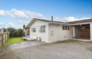 12B Amun Place, Pomare