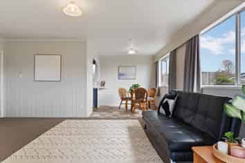 12B Amun Place, Pomare