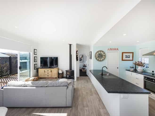 69 Nash Parade, Foxton Beach