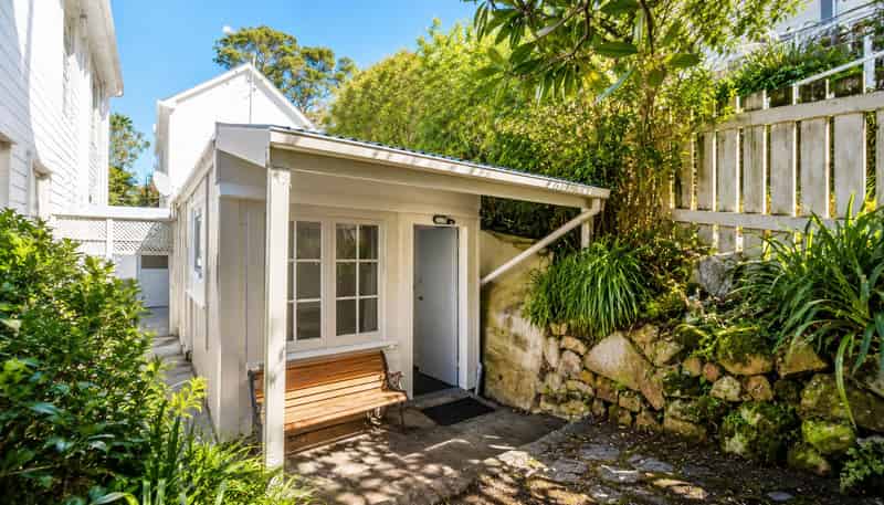 31 Patanga Crescent, Thorndon