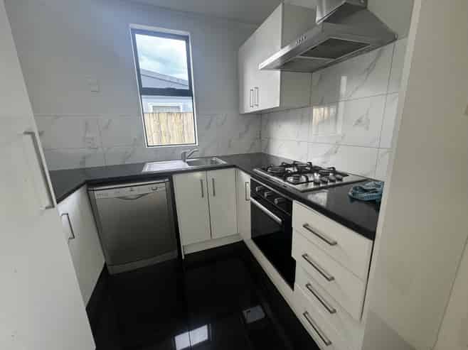 21a Mon Desir Place, Manurewa