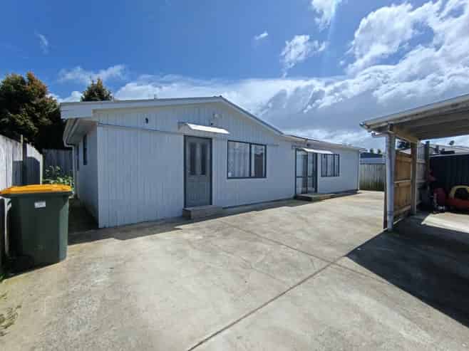 21a Mon Desir Place, Manurewa