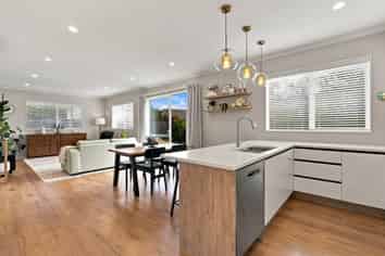 14 Francesco Drive, Karaka