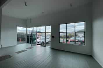 Refurbished Industrial Facility with Showroom