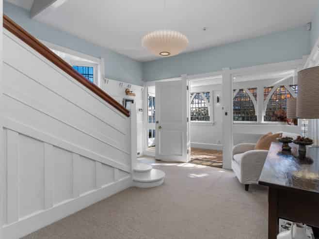 18 Allister Avenue, Merivale