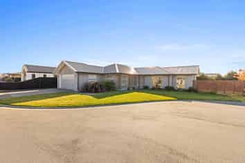 5 Fry Place, Rolleston