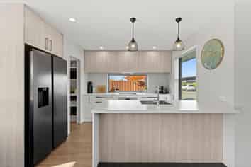 5 Fry Place, Rolleston