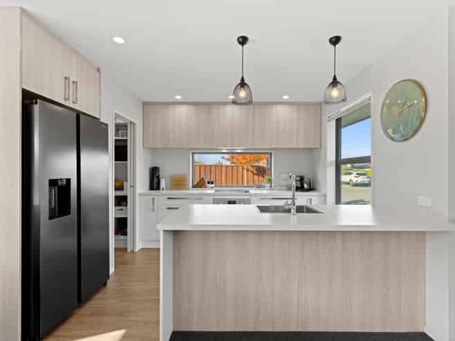 5 Fry Place, Rolleston