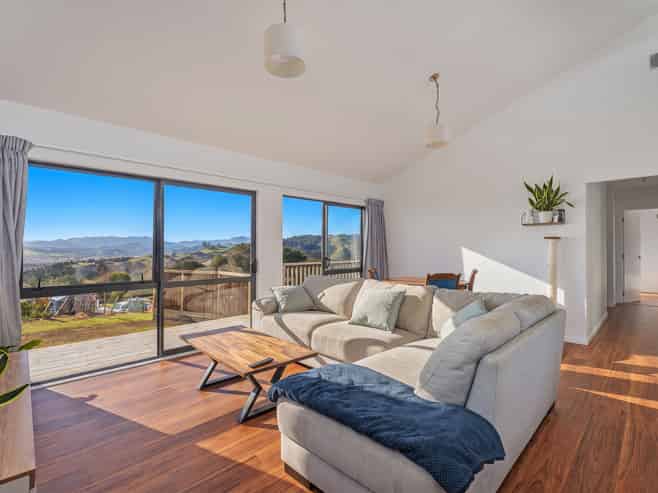 9 Christa Court, Whitianga
