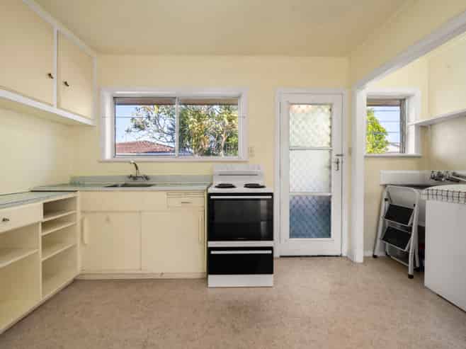 2/12 Dinglebank Road, Mount Wellington