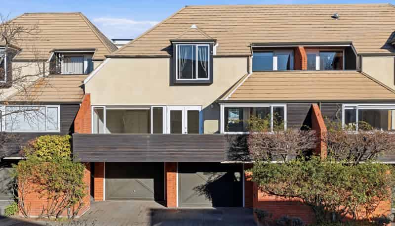 9/10 Cranmer Square, Christchurch Central