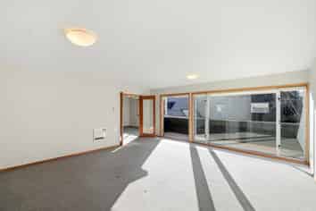 9/10 Cranmer Square, Christchurch Central