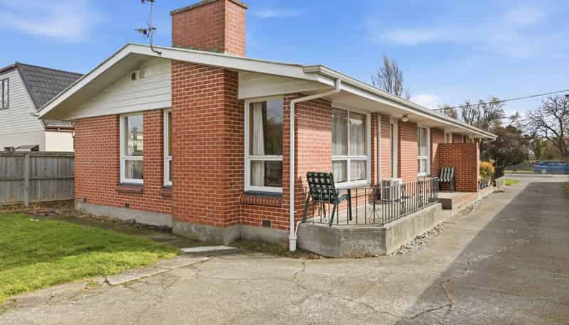 2/102 Wainoni Road, Avondale