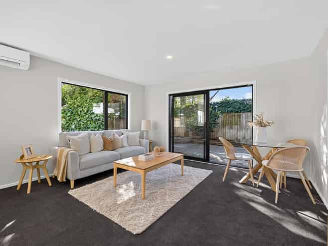 30 Coles Place, Saint Albans