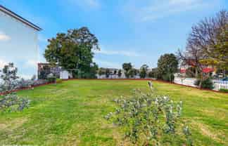 300 Lyndon Road West, Hastings