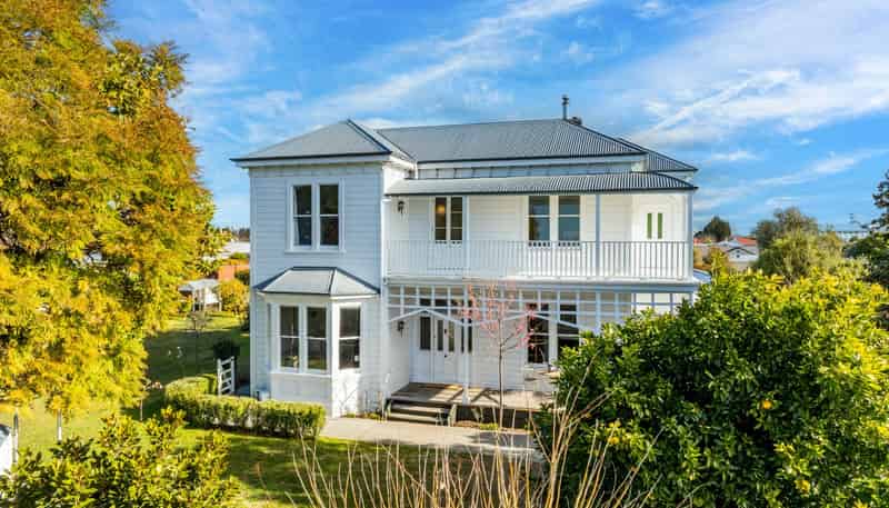 302 Lyndon Road West, Hastings