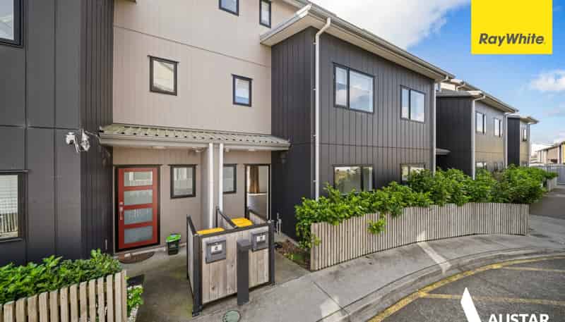 39 Eileen Newey Place, Henderson