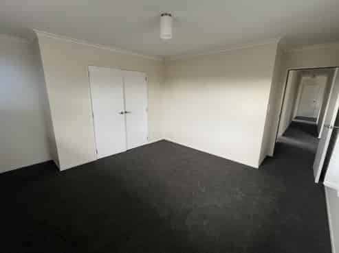 163 Barrett Road, Whalers Gate
