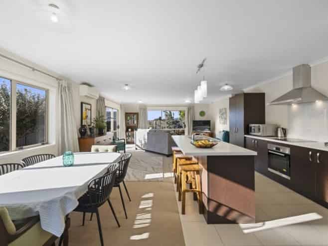 163 Barrett Road, Whalers Gate