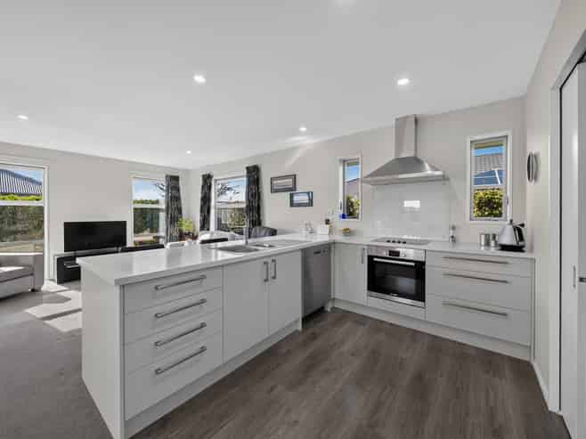 42 Brockelbank Drive, Kaiapoi