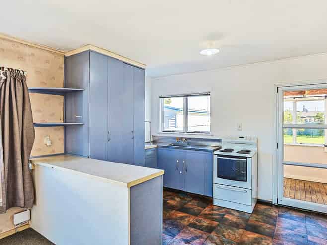 53 Oldham Avenue, Onekawa