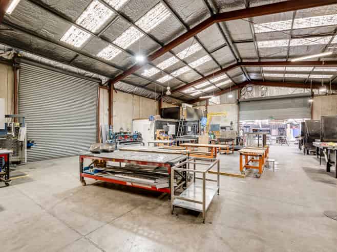 Industrial Workshop – Ready to Occupy