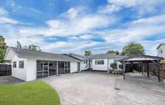 2/16 Airfield Road, Takanini