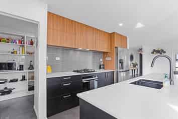 11 Clonbunny Close, Rolleston