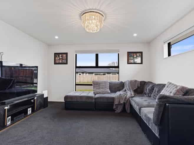 11 Clonbunny Close, Rolleston