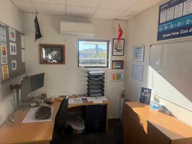 Well presented office space