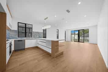 67 Rashni Road, Flat Bush