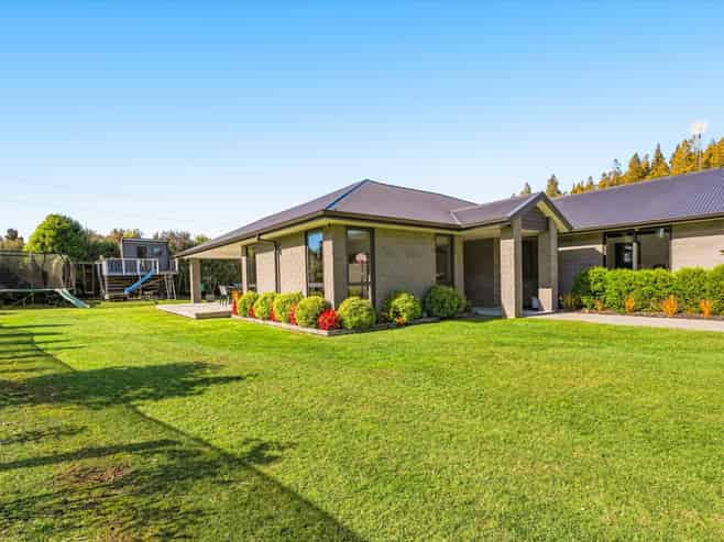 186 McPhail Road, Oropi