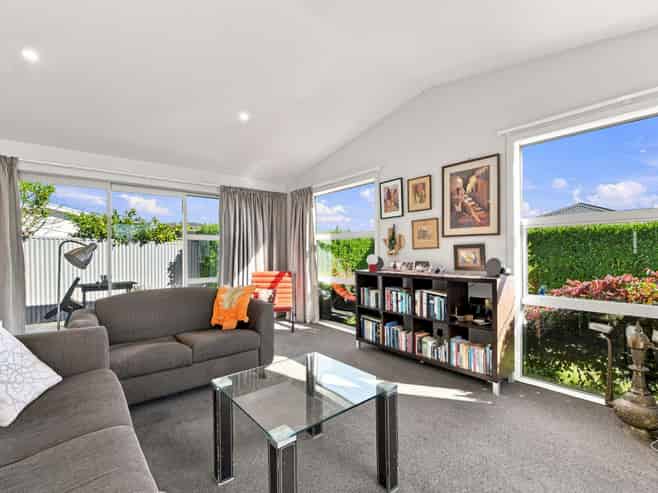 30 Concordia Drive, Richmond