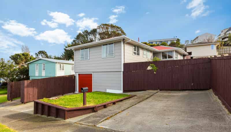 13 Sombrero View, Ascot Park