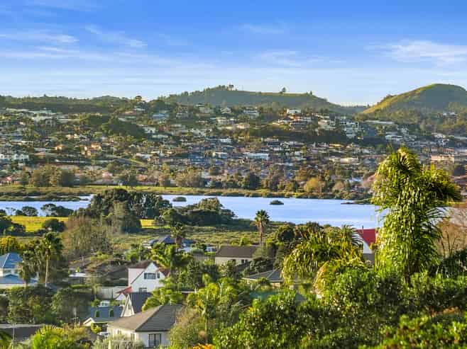 7 Totara Views Drive, Red Beach