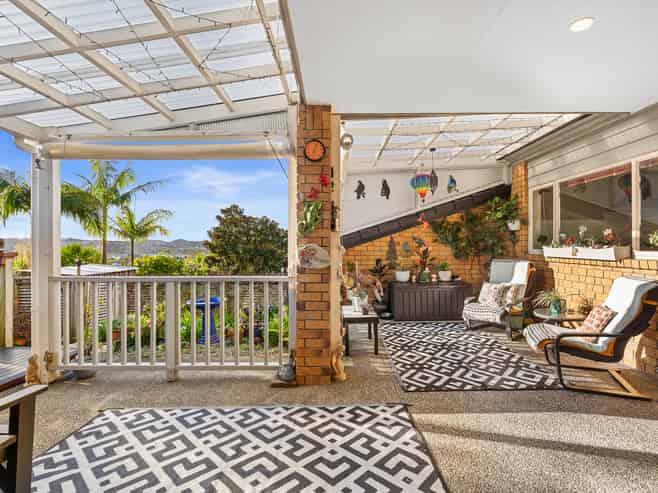 7 Totara Views Drive, Red Beach