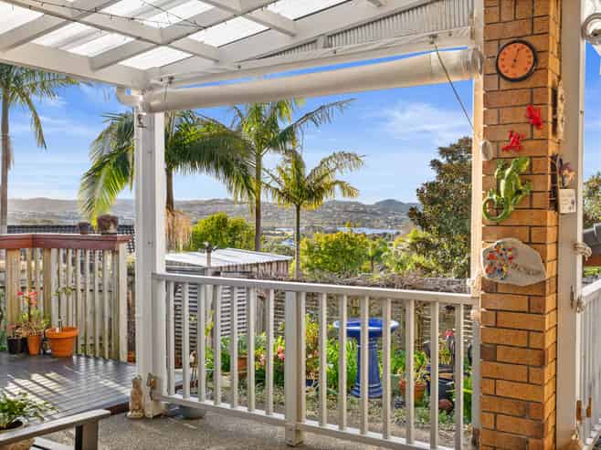 7 Totara Views Drive, Red Beach