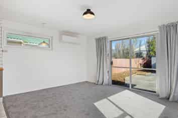 2/400 Marine Parade, South New Brighton